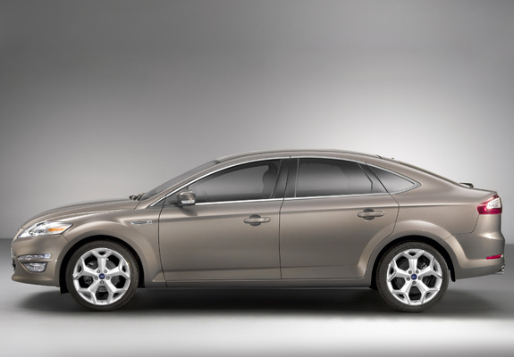 Ford Mondeo Hatchback 2010–13 wallpapers