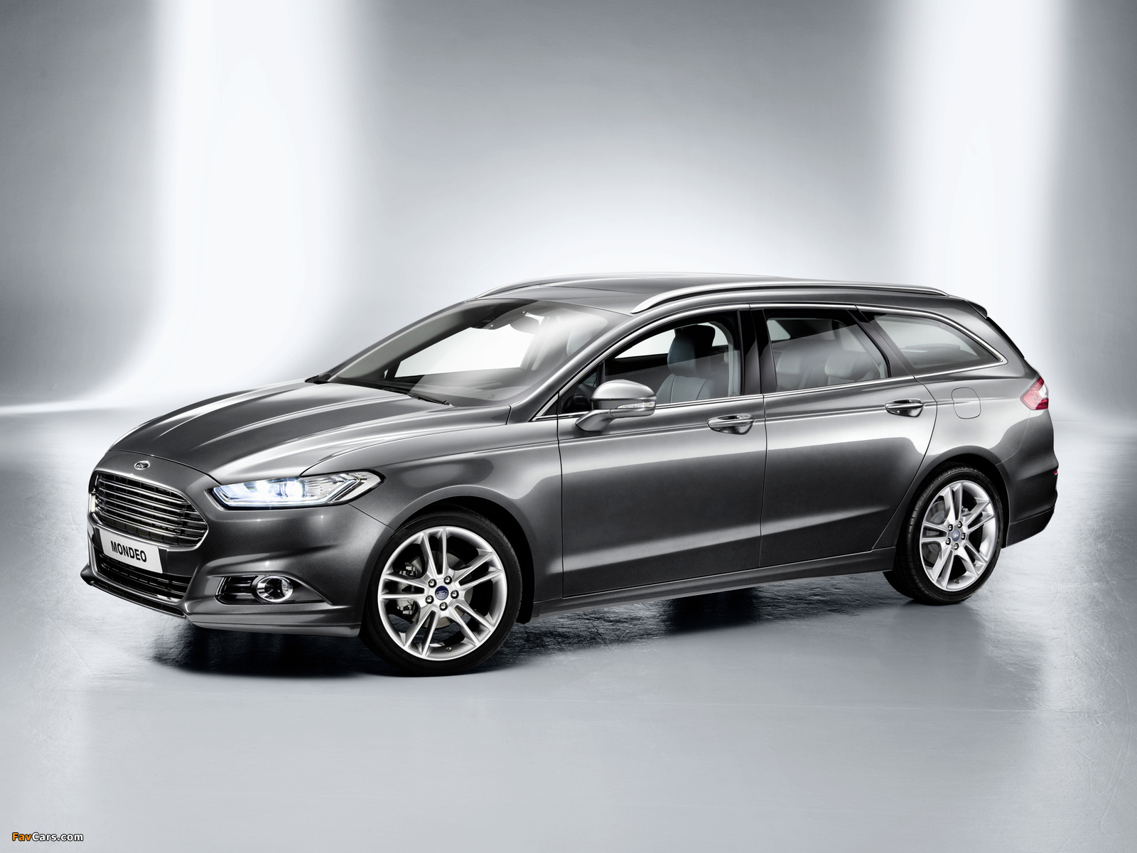 Ford Mondeo Turnier 2013 wallpapers (1600 x 1200)