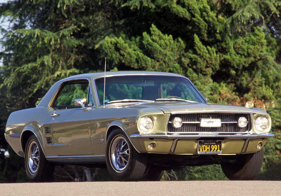 Mustang Coupe 1967 photos