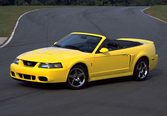 Mustang SVT Cobra Convertible 1999–2002 images