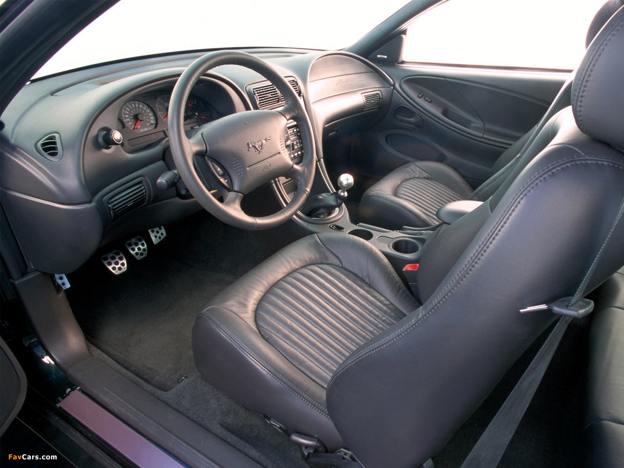 Mustang Bullitt GT 2001 pictures (1280 x 960)