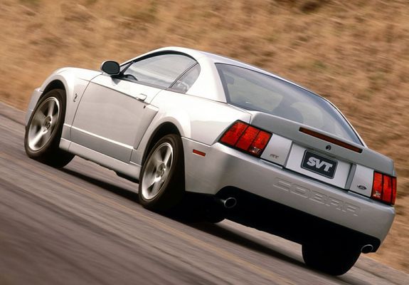 Mustang SVT Cobra Coupe 2004–05 pictures