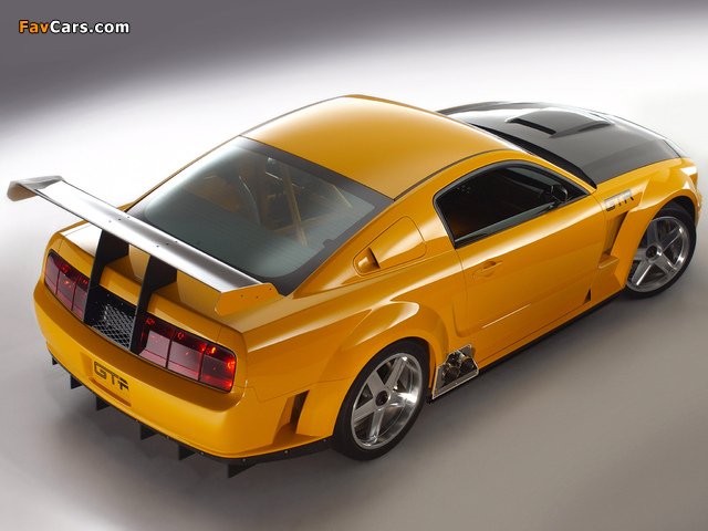 Mustang GT-R Concept 2004 pictures (640 x 480)