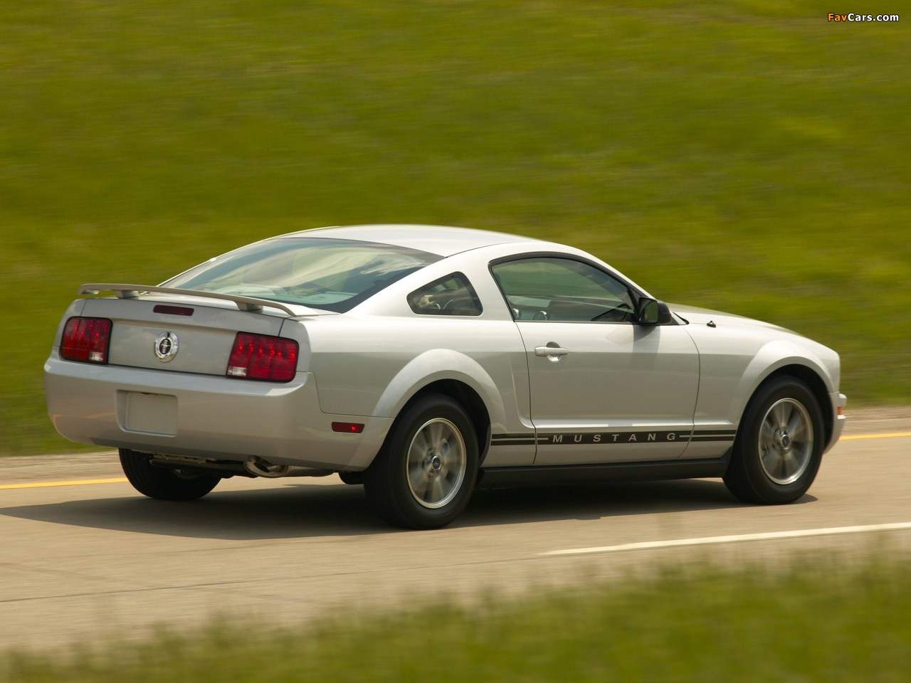 Mustang Coupe 2005–08 wallpapers (1280 x 960)