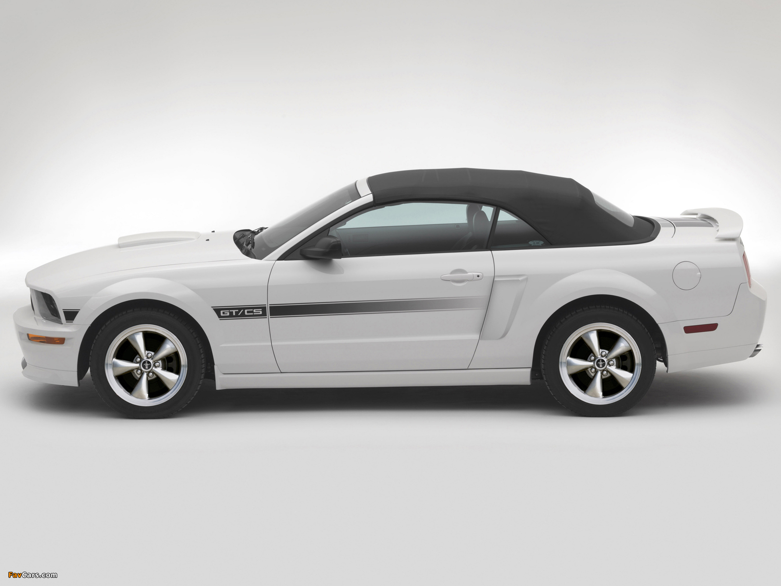 Mustang GT California Special 2007 wallpapers (1600 x 1200)