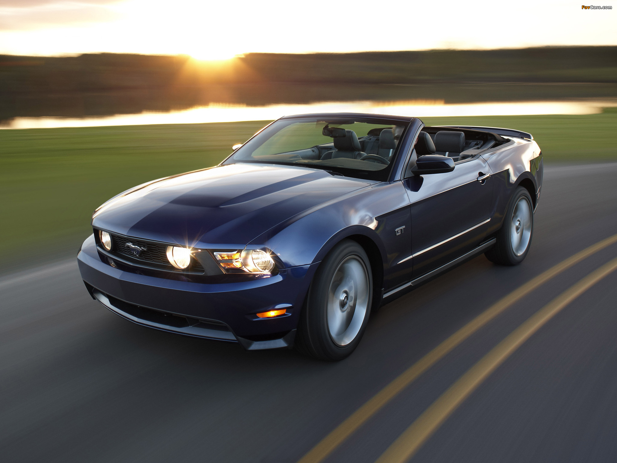 Mustang GT Convertible 2009–12 images (2048 x 1536)