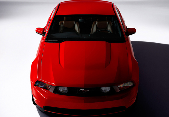 Mustang GT 2009–10 images