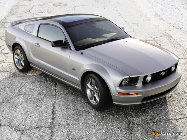 Mustang GT Glass Roof 2009 photos (640 x 480)