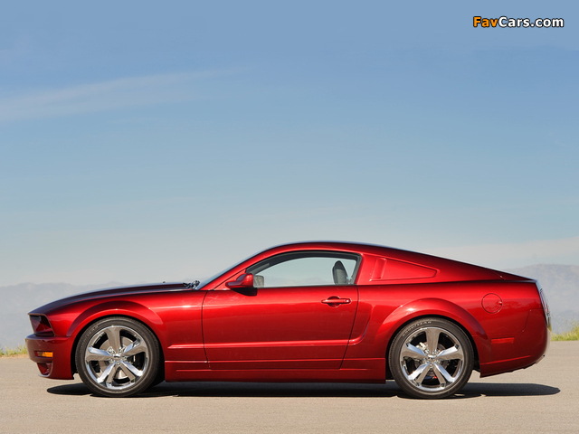 Mustang Iacocca 45th Anniversary Edition 2009 photos (640 x 480)