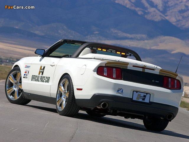 Hurst Mustang Convertible Pace Car 2009 photos (640 x 480)