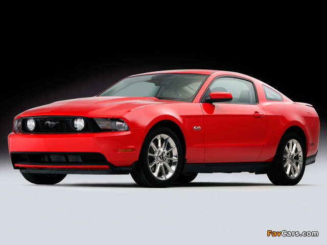 Mustang 5.0 GT 2010–12 photos (640 x 480)