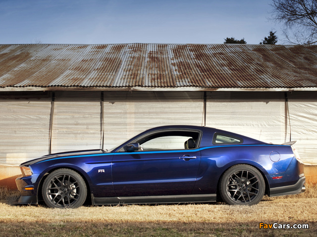 Mustang RTR Package 2010–11 pictures (640 x 480)
