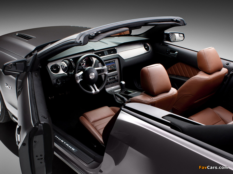 Mustang 5.0 GT Convertible 2012 images (800 x 600)