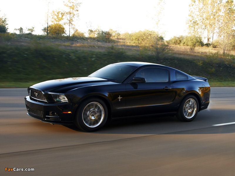 Mustang V6 2012 photos (800 x 600)