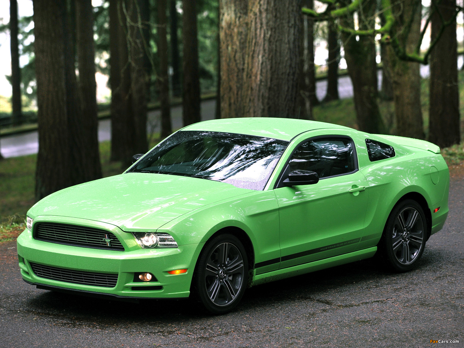 Mustang V6 2012 pictures (1600 x 1200)