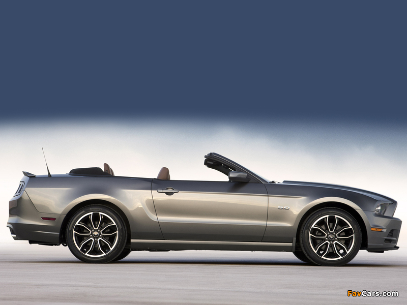 Mustang 5.0 GT Convertible 2012 wallpapers (800 x 600)