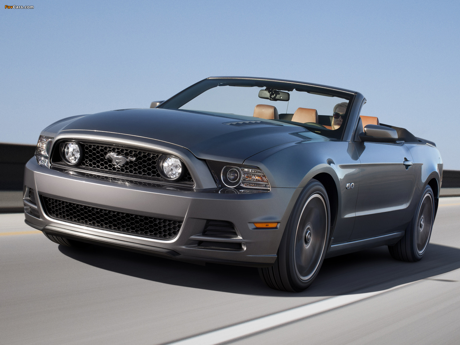 Mustang 5.0 GT Convertible 2012 wallpapers (1600 x 1200)