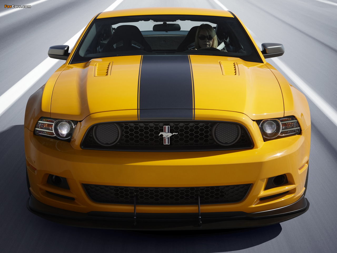 Mustang Boss 302 2012 wallpapers (1280 x 960)