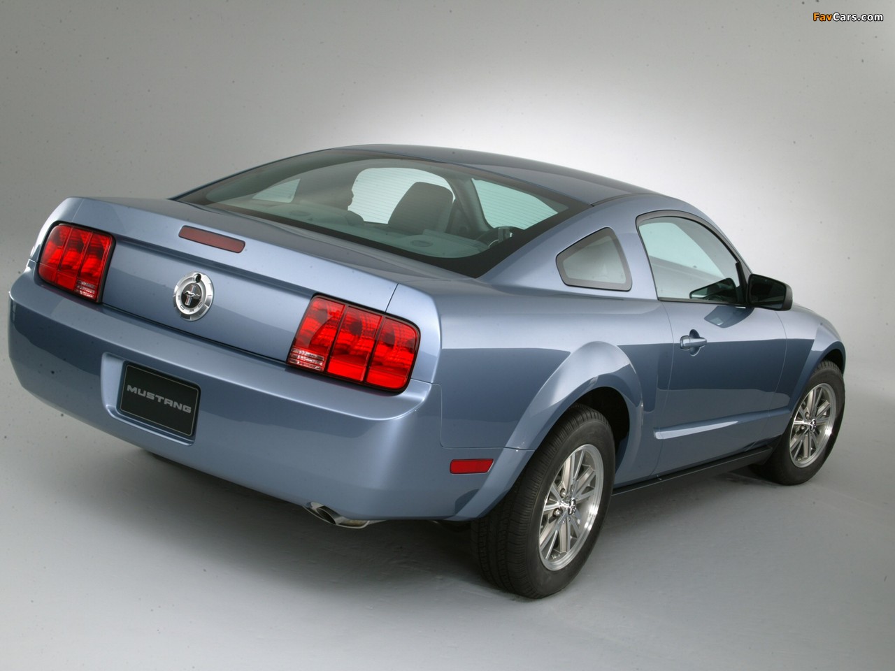 Images of Mustang Coupe 2005–08 (1280 x 960)