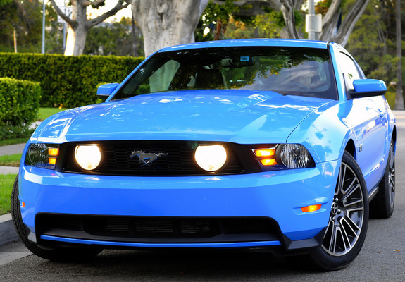 Images of Mustang GT 2009–10