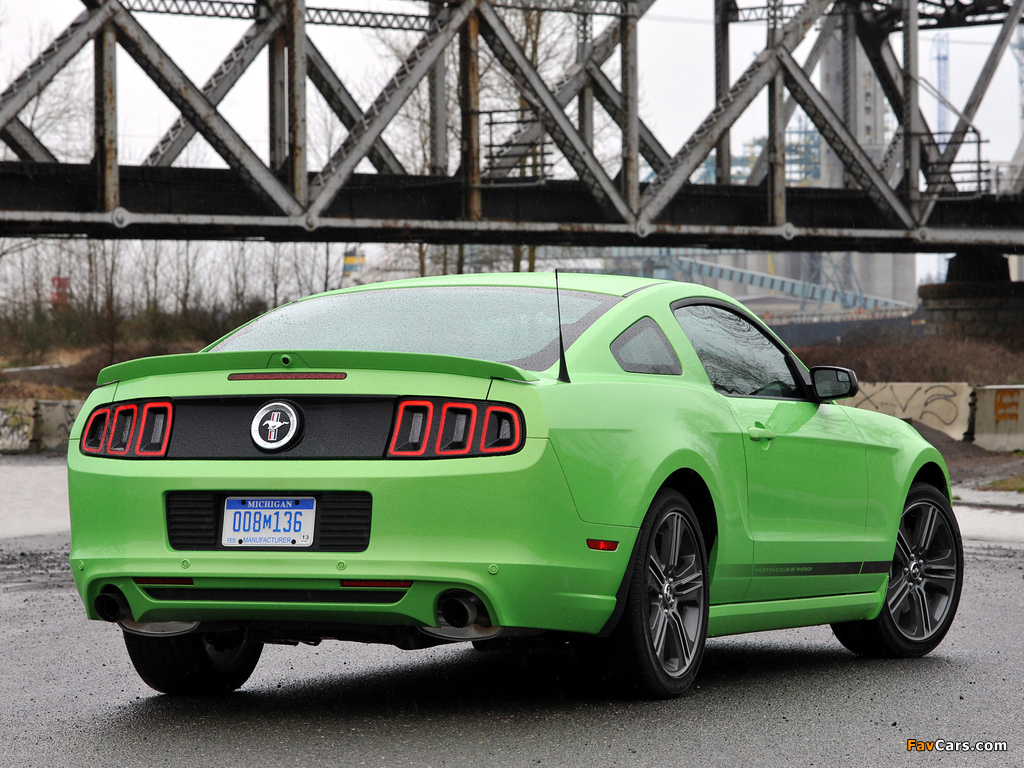 Images of Mustang V6 2012 (1024 x 768)