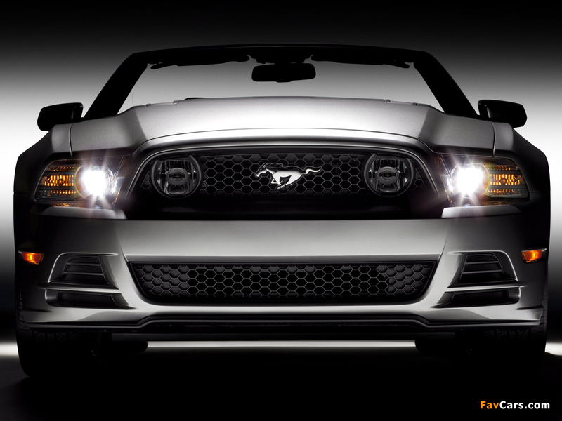 Images of Mustang 5.0 GT Convertible 2012 (800 x 600)