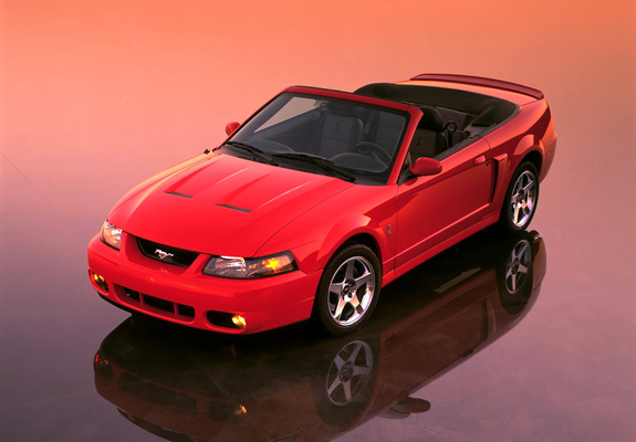 Photos of Mustang SVT Cobra Convertible 1999–2002
