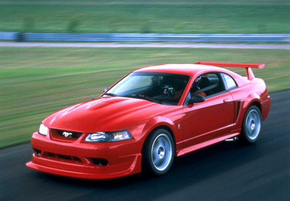 Photos of Mustang SVT Cobra R 2000–04