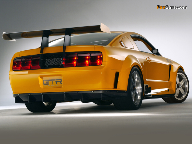 Photos of Mustang GT-R Concept 2004 (640 x 480)