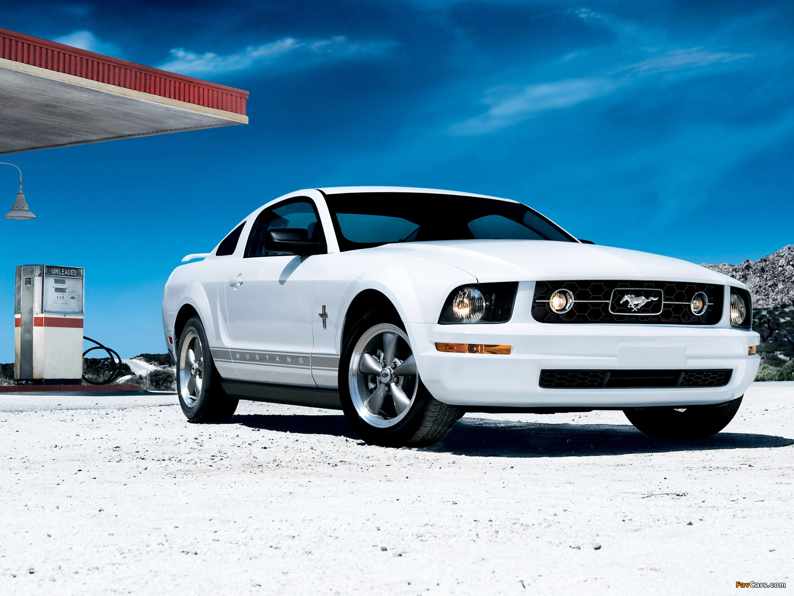 Photos of Mustang Coupe 2005–08 (1600 x 1200)