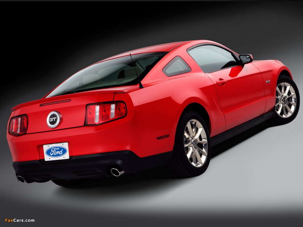 Photos of Mustang 5.0 GT 2010–12 (1024 x 768)