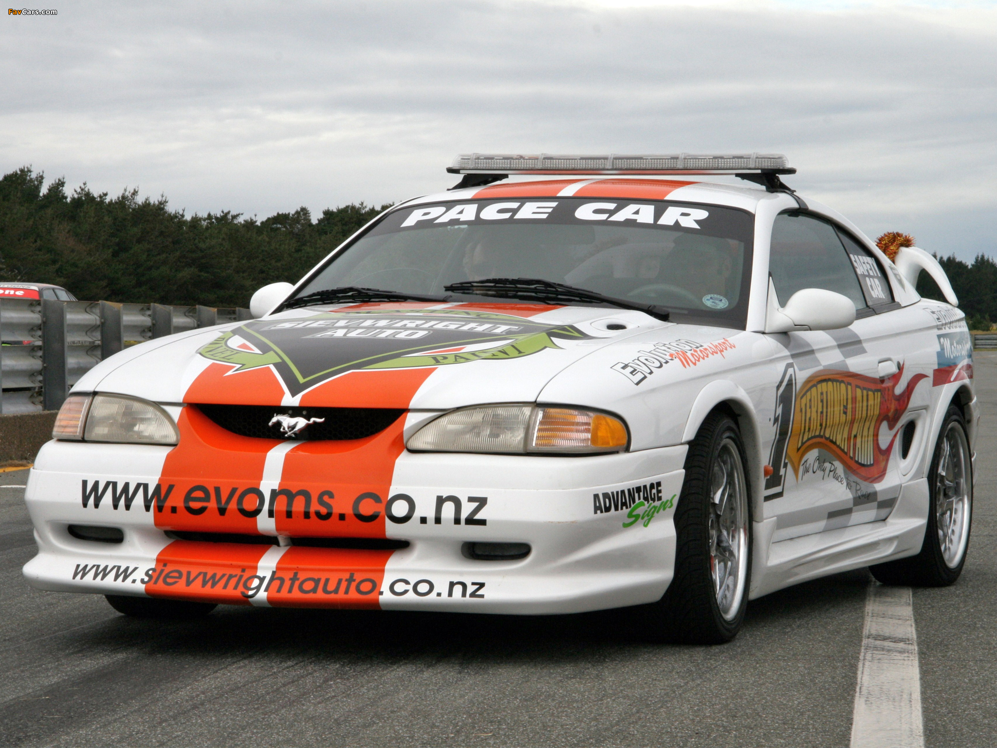 Pictures of Mustang GT SSCC Teretonga Park Pace Car (2048 x 1536)