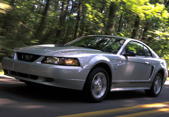 Pictures of Mustang GT Coupe 1998–2004