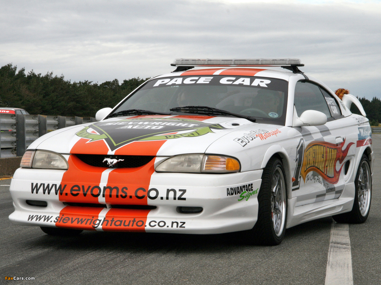 Pictures of Mustang GT SSCC Teretonga Park Pace Car (1280 x 960)