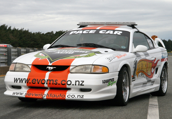 Pictures of Mustang GT SSCC Teretonga Park Pace Car