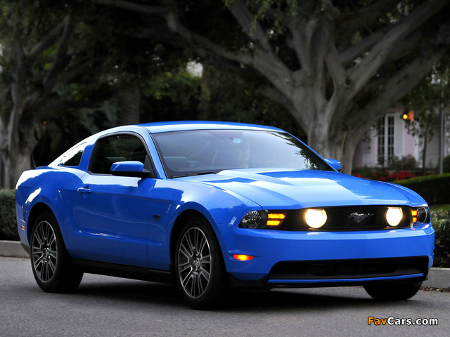 Pictures of Mustang GT 2009–10 (640 x 480)