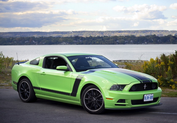 Pictures of Mustang Boss 302 2012