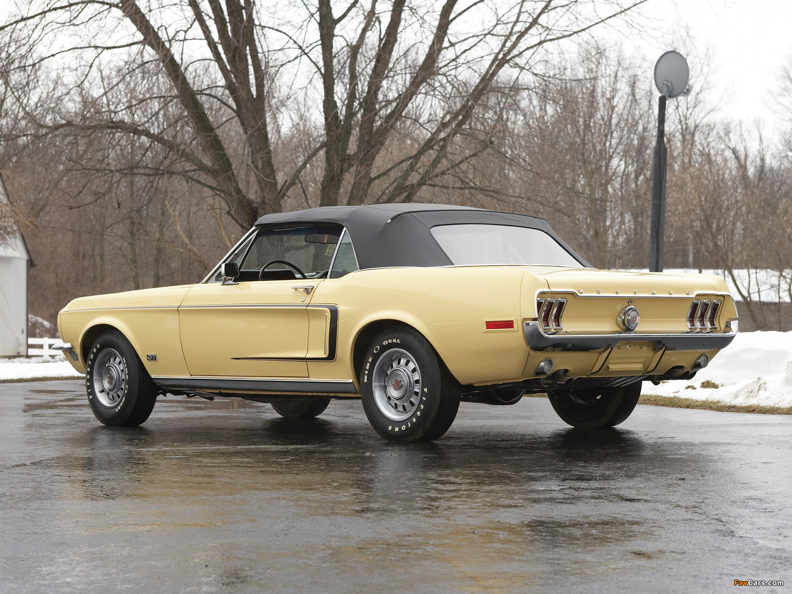 Mustang GT Convertible 1968 wallpapers (1600 x 1200)
