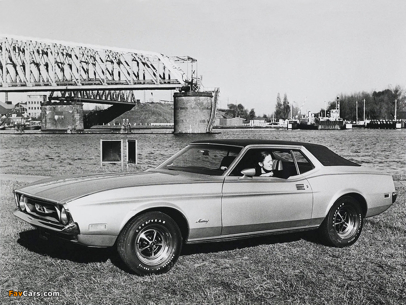 Mustang Grande Hardtop 1971 wallpapers (800 x 600)