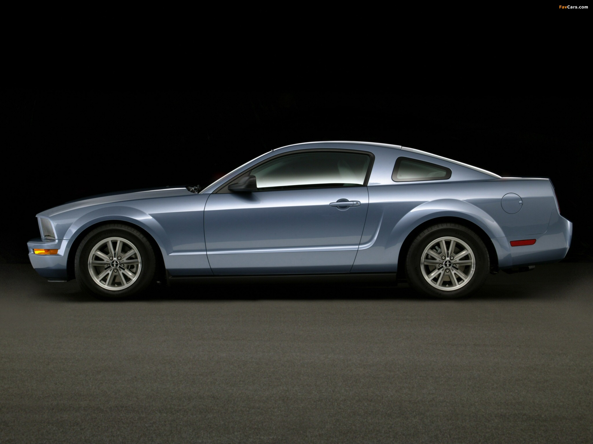 Mustang Coupe 2005–08 wallpapers (2048 x 1536)