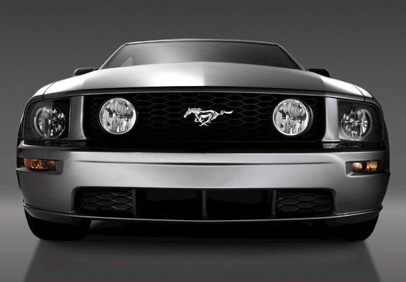 Mustang GT 2005–08 wallpapers