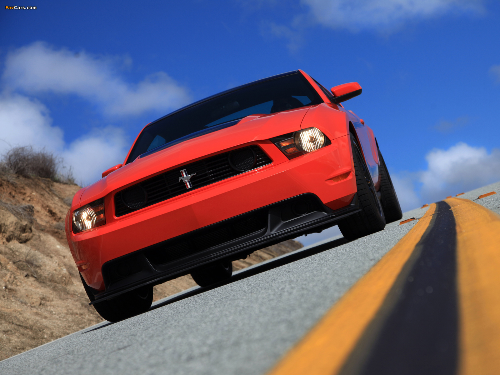 Mustang Boss 302 2011–12 wallpapers (1600 x 1200)