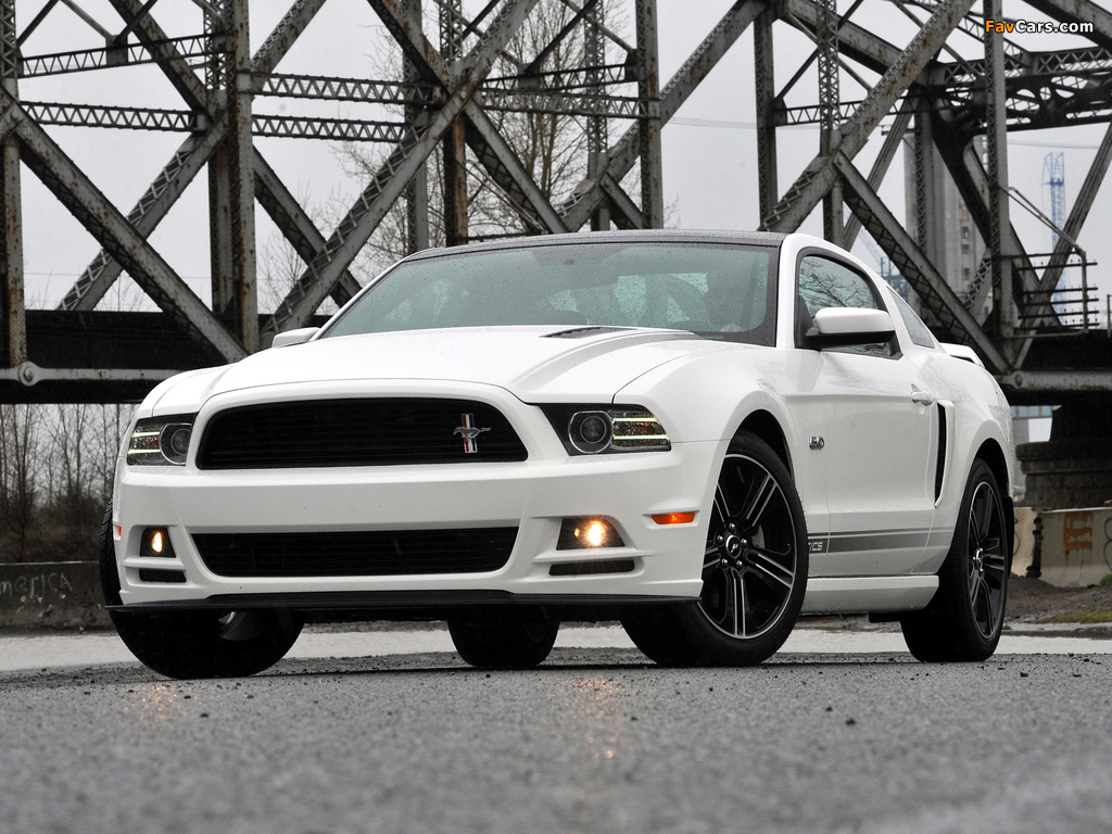 Mustang 5.0 GT California Special Package 2012 wallpapers (1024 x 768)