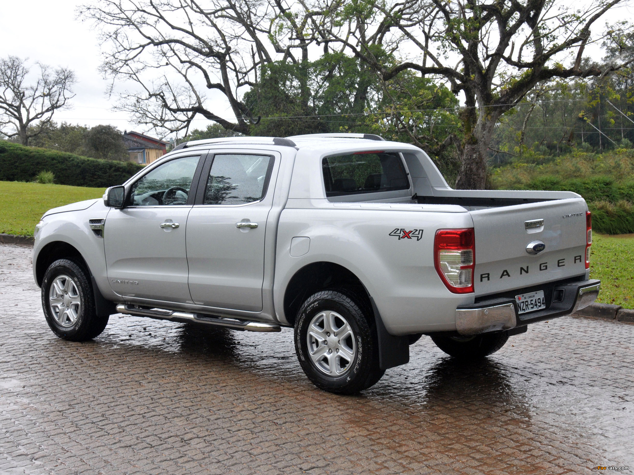 Images of Ford Ranger Double Cab Limited BR-spec 2012 (2048 x 1536)