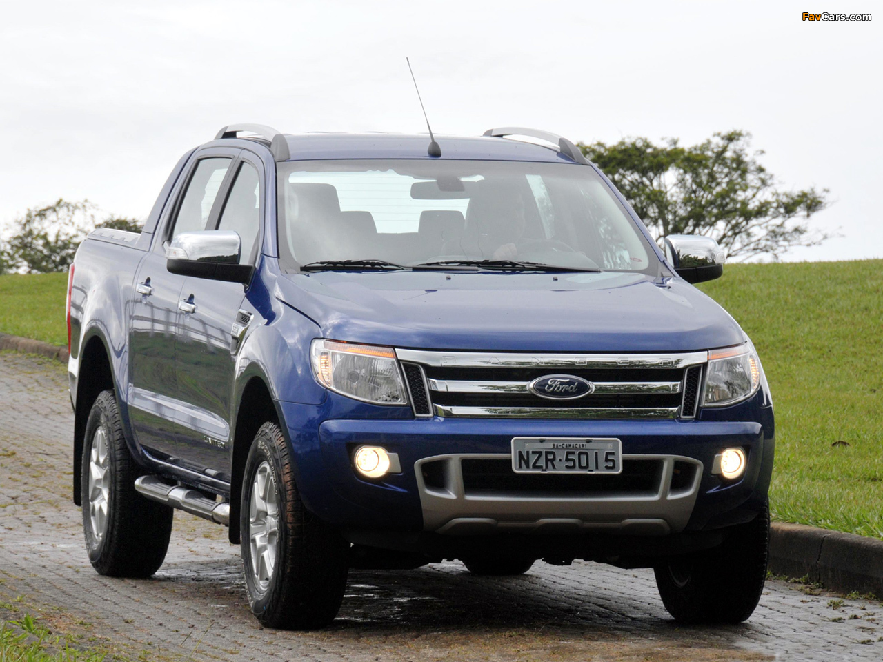 Photos of Ford Ranger Double Cab Limited BR-spec 2012 (1280 x 960)