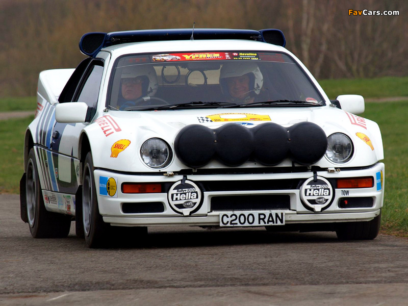 Images of Ford RS200 Group B Rally Car (800 x 600)