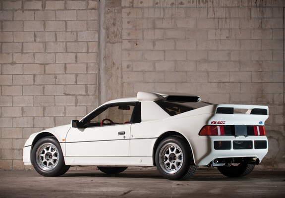 Pictures of Ford RS200 1984–86