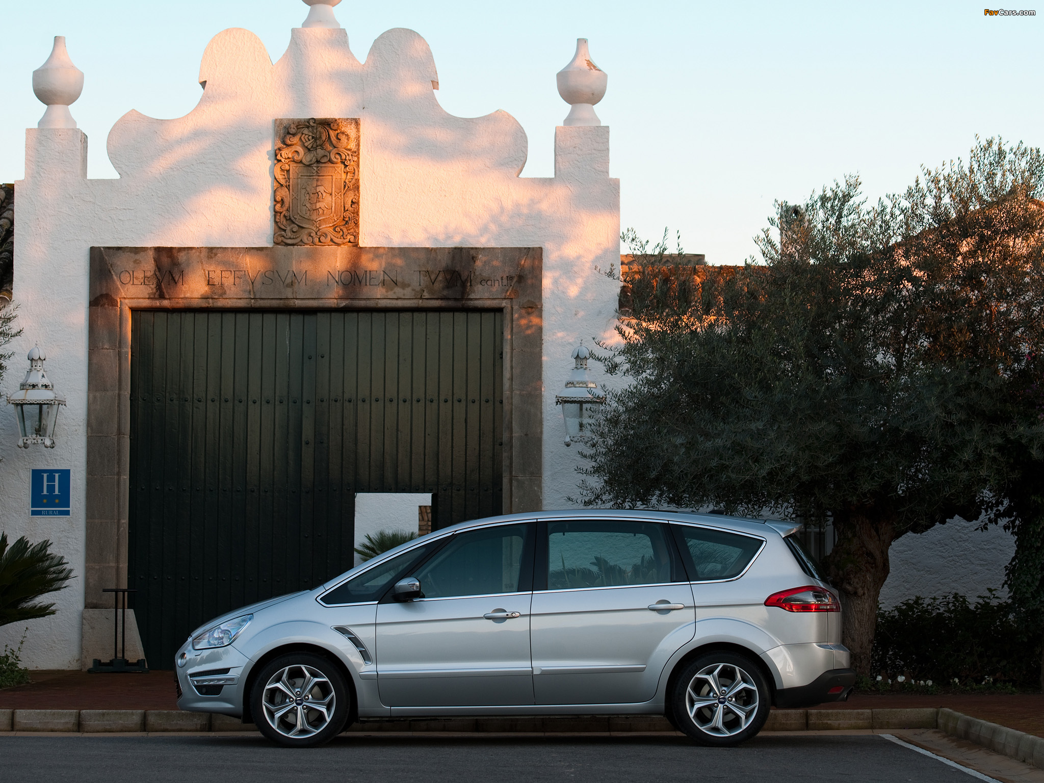 Photos of Ford S-MAX 2010 (2048 x 1536)