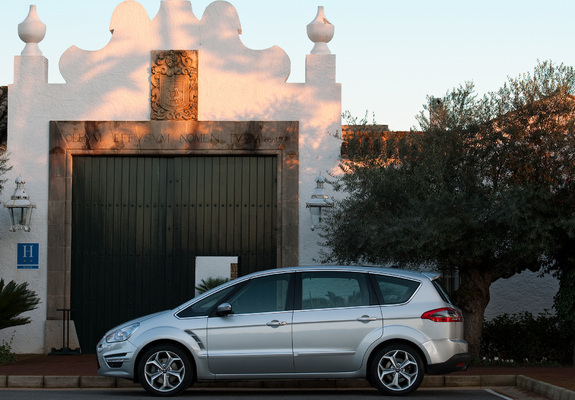 Photos of Ford S-MAX 2010