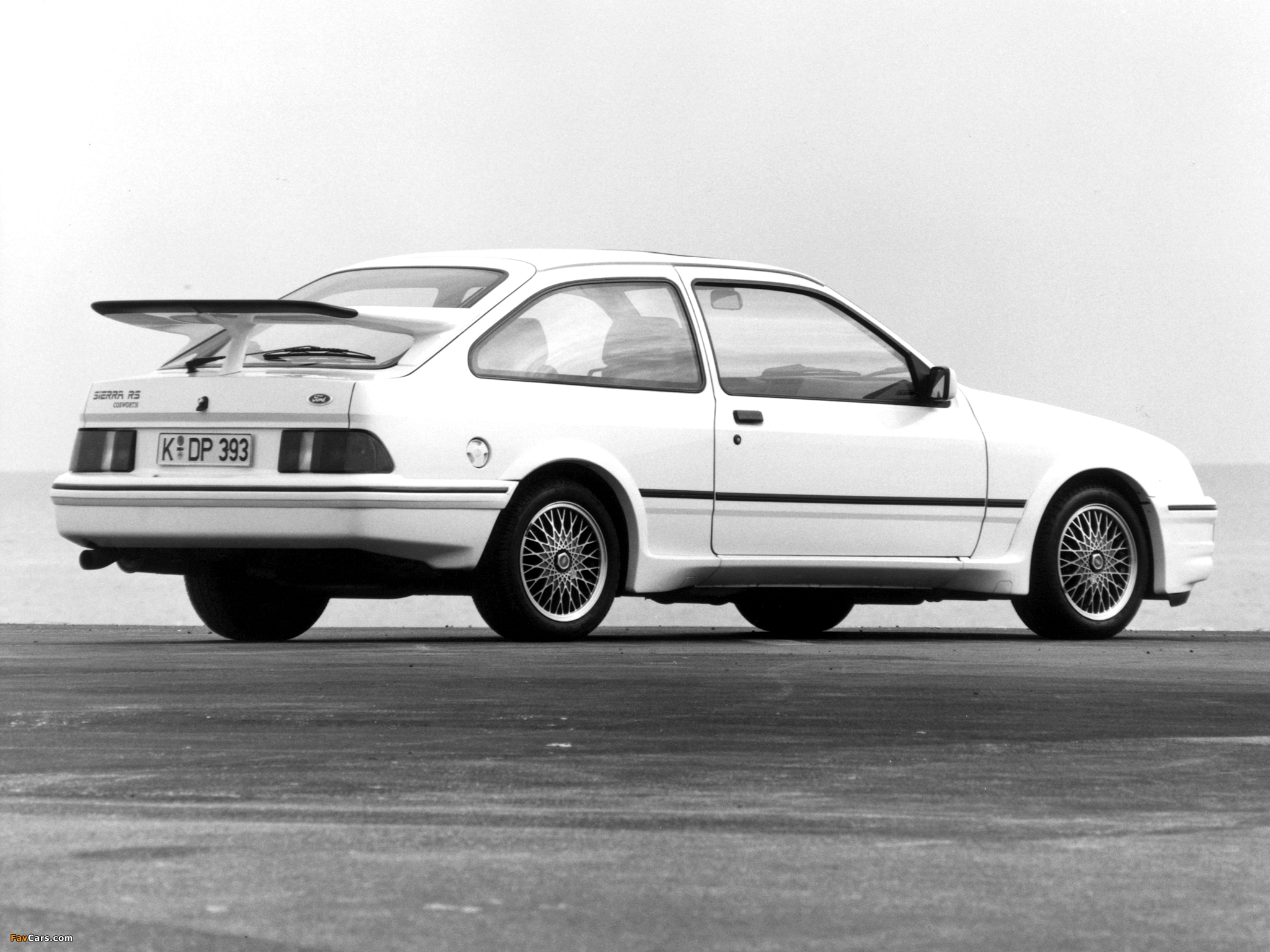 Ford Sierra RS Cosworth 1986–88 wallpapers (2048 x 1536)